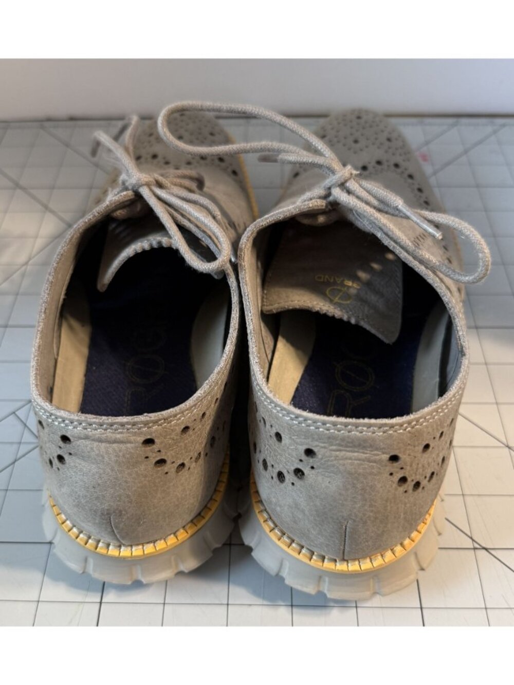 Cole Haan ZeroGrand Wingtip Oxford Gray Suede Men's 9M C29772 - Picture 3 of 9